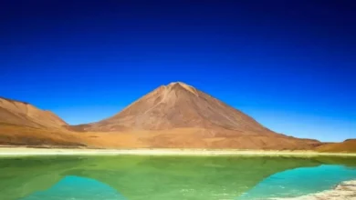 Racun di tempat pada Danau Laguna Verde Diklaim seperti Air pada Mars