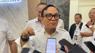 Sebut Batas Umur Jadi Penghambat Pencari Kerja, Wamenaker Minta Dihapus!
